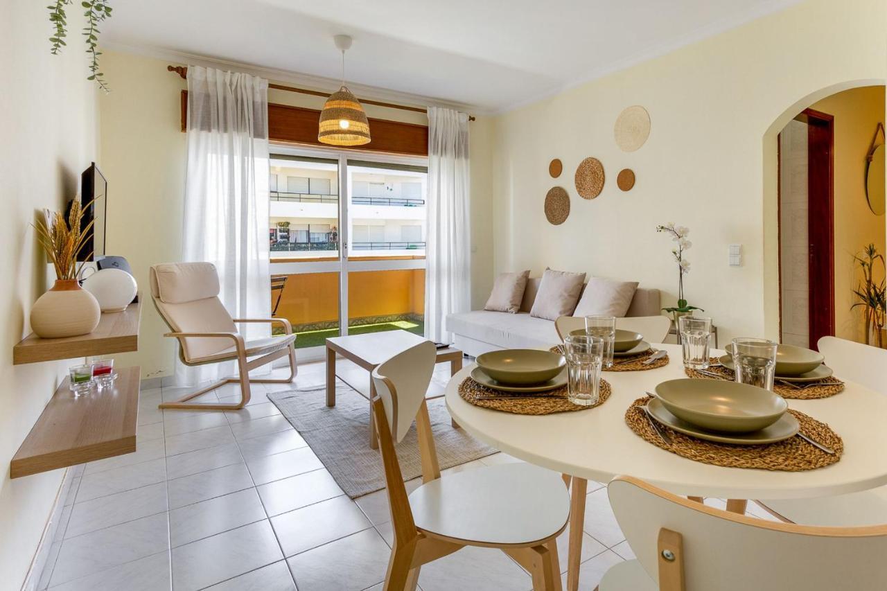 1Br Infante Flat In Quarteira By Lovelystay Экстерьер фото